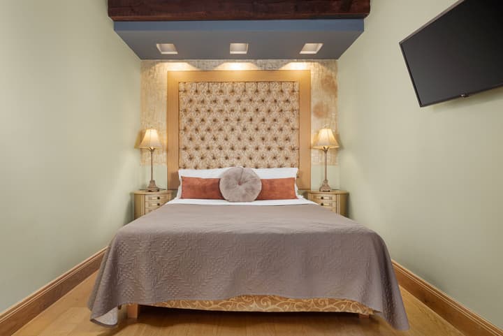 Civitas Suites Hotel