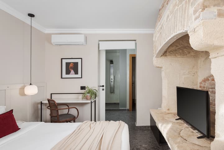 Civitas Suites Hotel