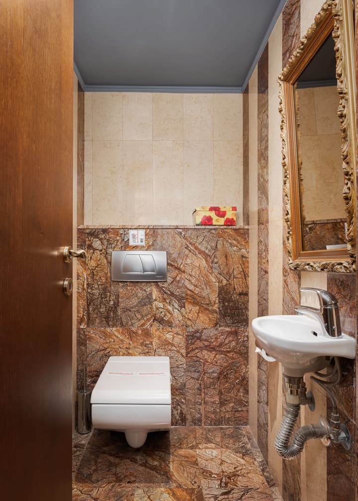 Civitas Suites Hotel