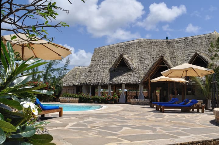 The Charming Lonno Lodge