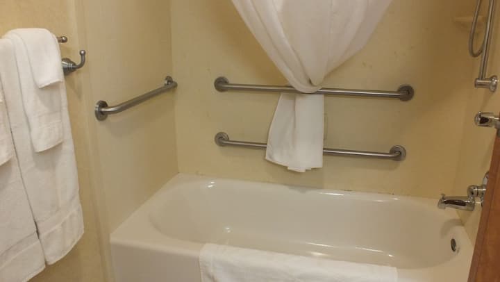 Hampton Inn & Suites Buffalo