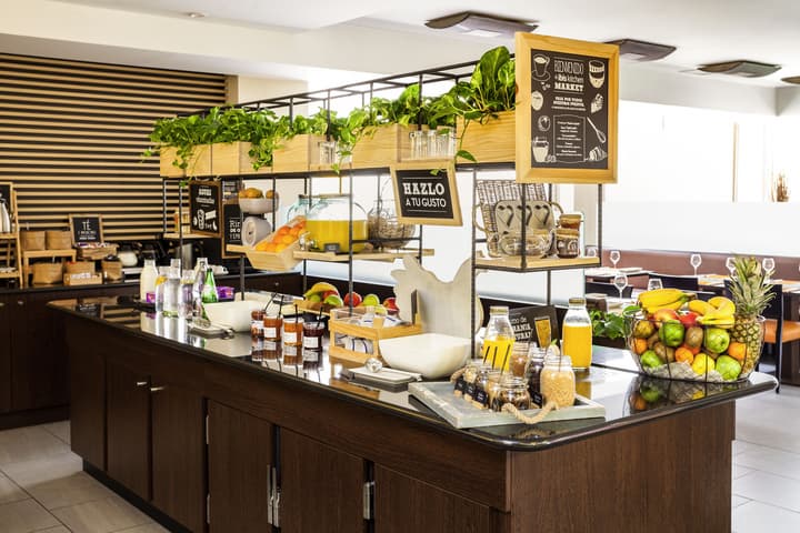 ibis Girona Costa Brava