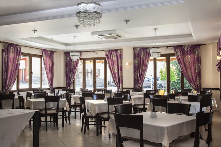 Meteoritis Hotel