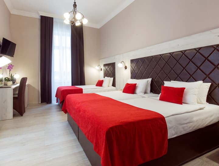 Belgrade City Hotel