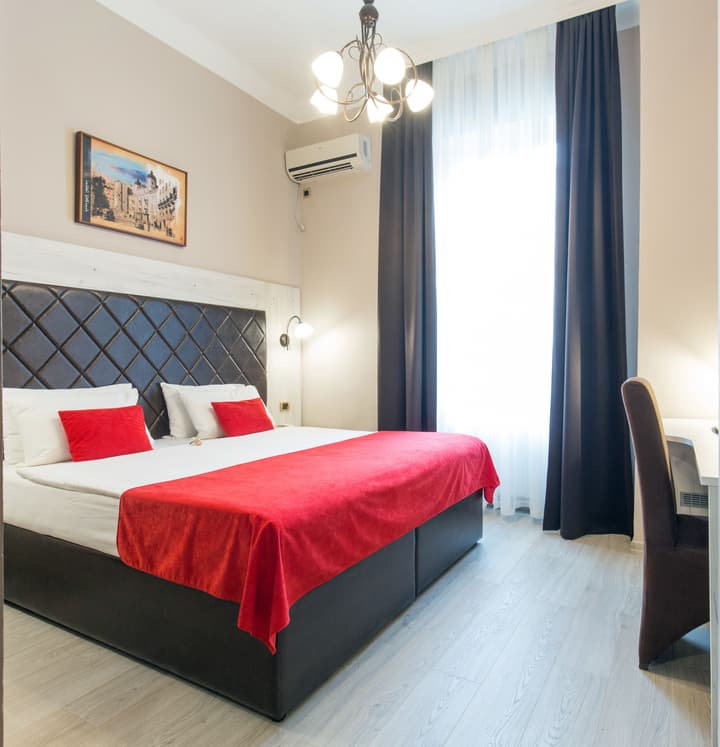 Belgrade City Hotel