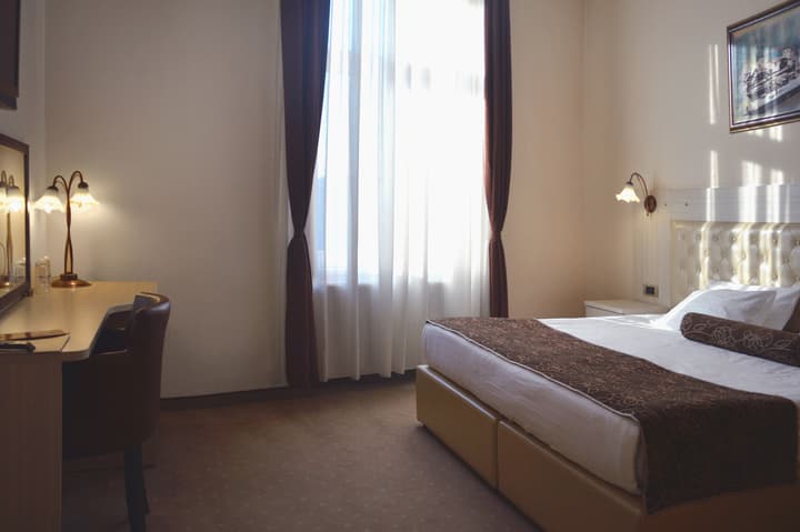 Belgrade City Hotel