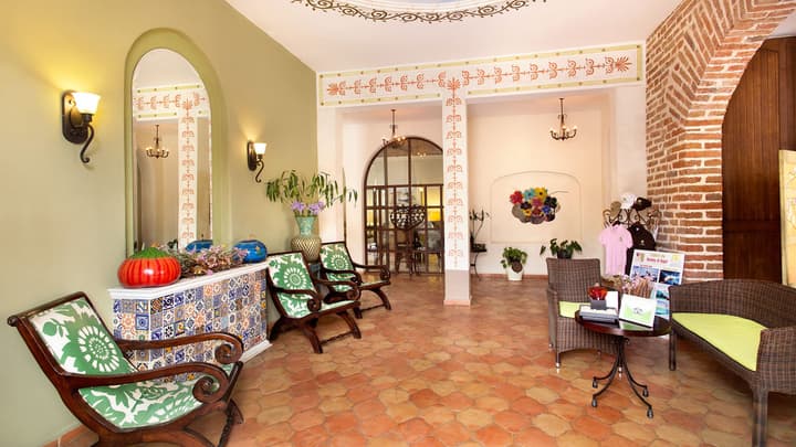 Guaycura Boutique Hotel Beach Club & Spa