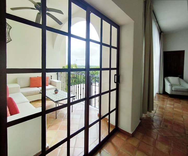 Guaycura Boutique Hotel Beach Club & Spa