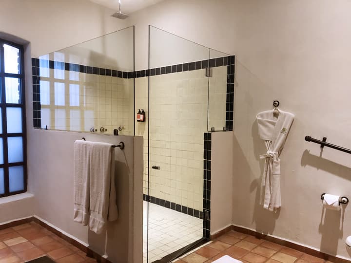 Guaycura Boutique Hotel Beach Club & Spa