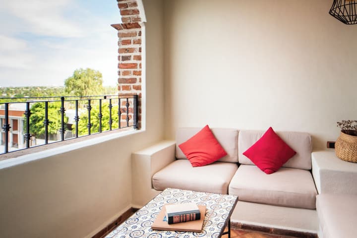 Guaycura Boutique Hotel Beach Club & Spa