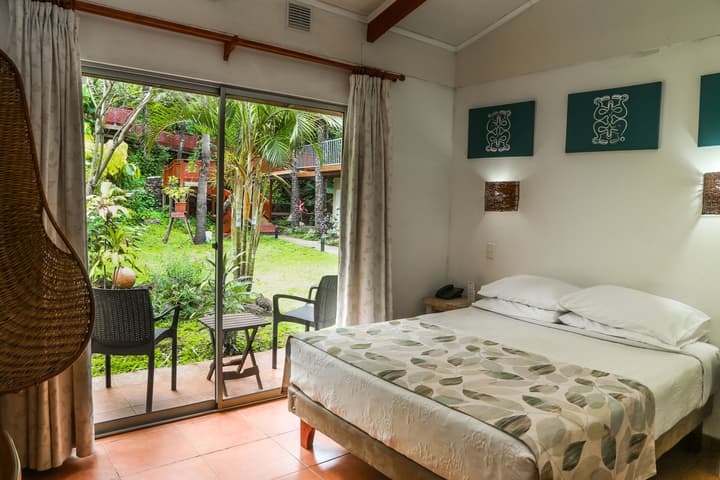 Easter Island Ecolodge