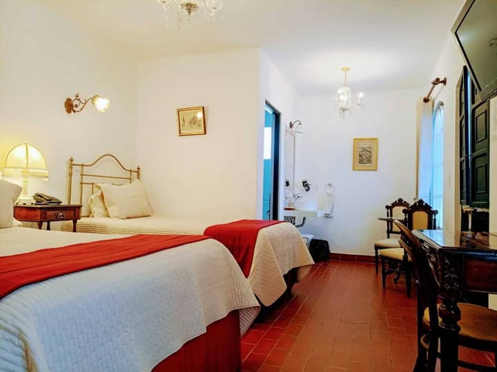 Hotel de Su Merced