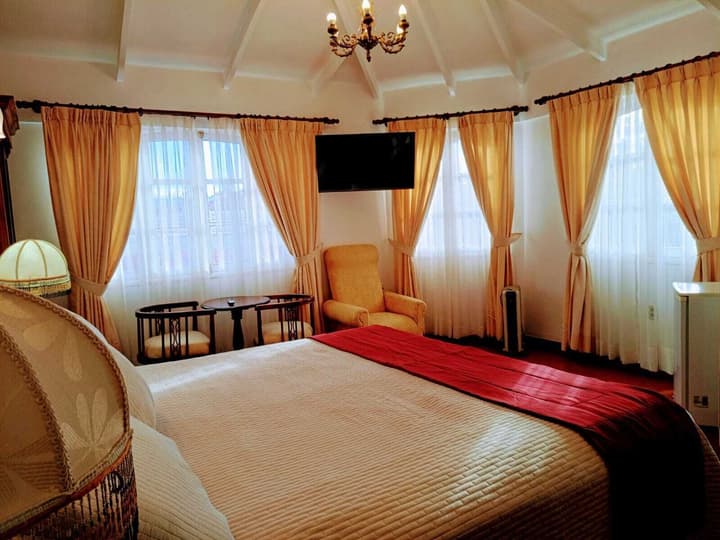 Hotel de Su Merced