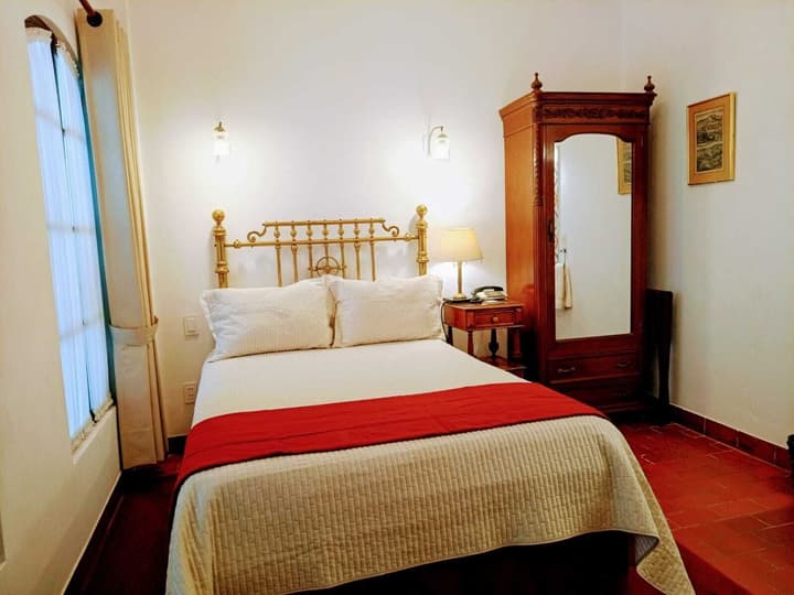 Hotel de Su Merced