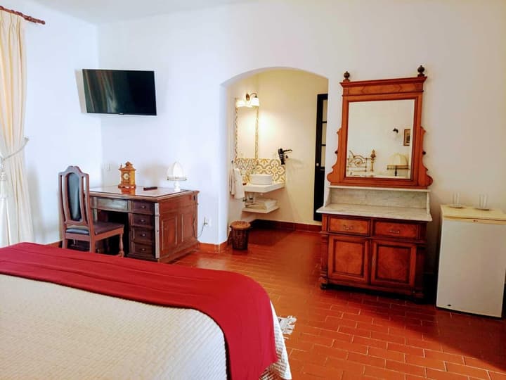 Hotel de Su Merced