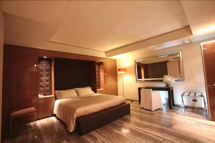 Romano House