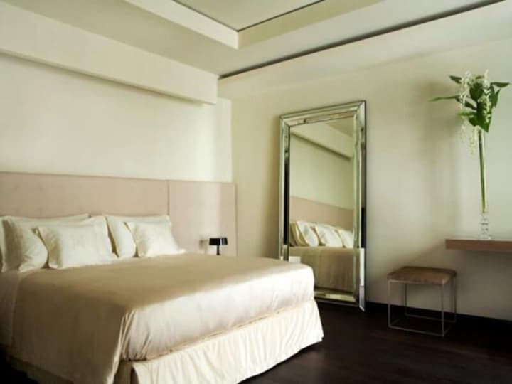 Romano House