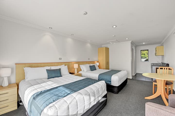 The Hotel Nelson