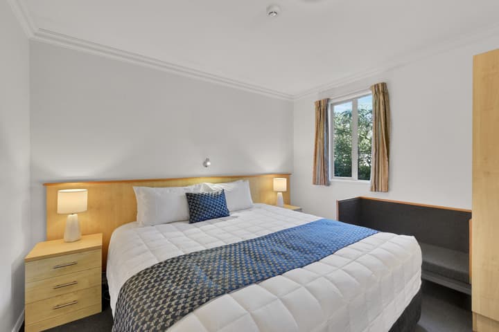 The Hotel Nelson