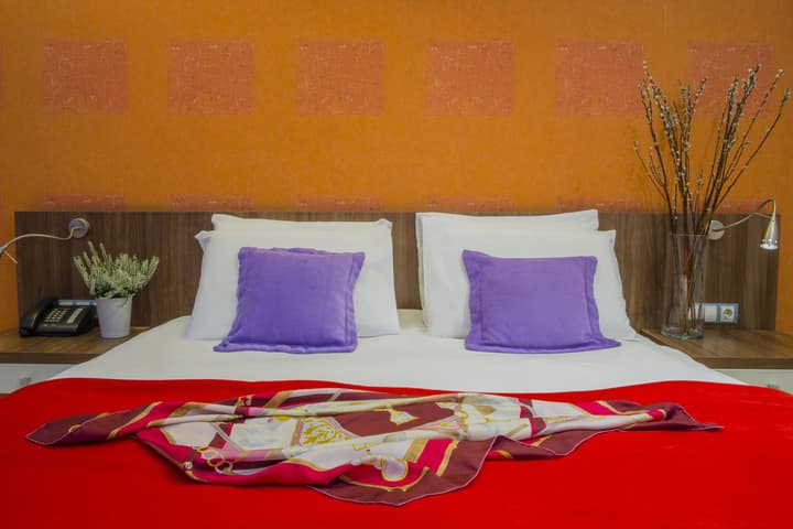 Novus City Hotel
