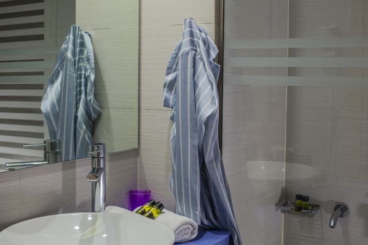 Novus City Hotel
