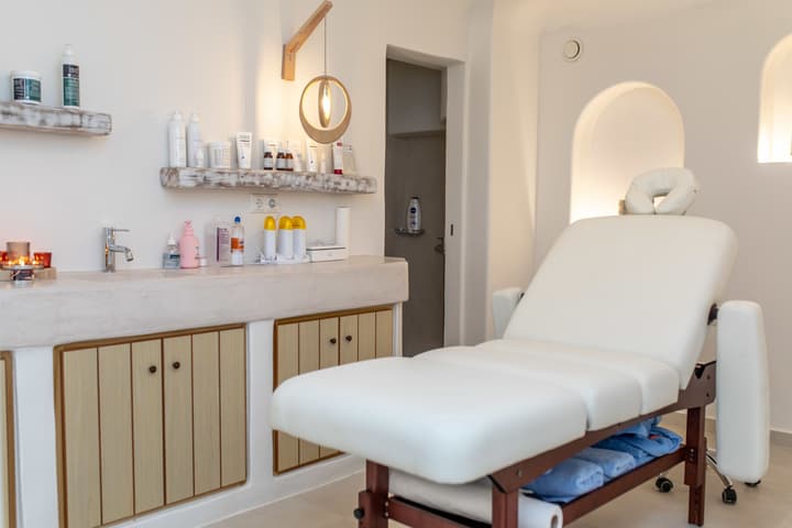 Cycladic Islands Hotel & Spa