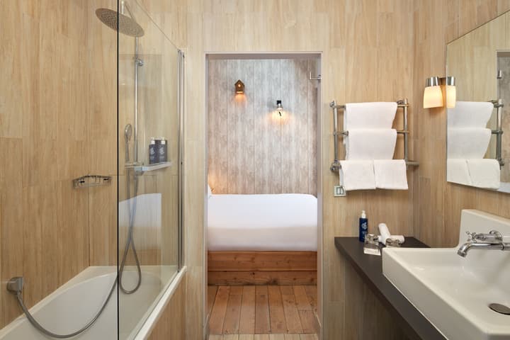 Les Plumes Hôtel Paris