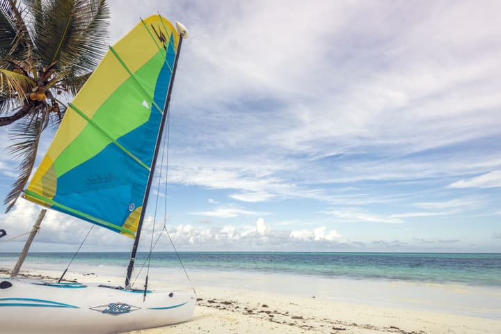 Breezes Beach Club & Spa – Half Board