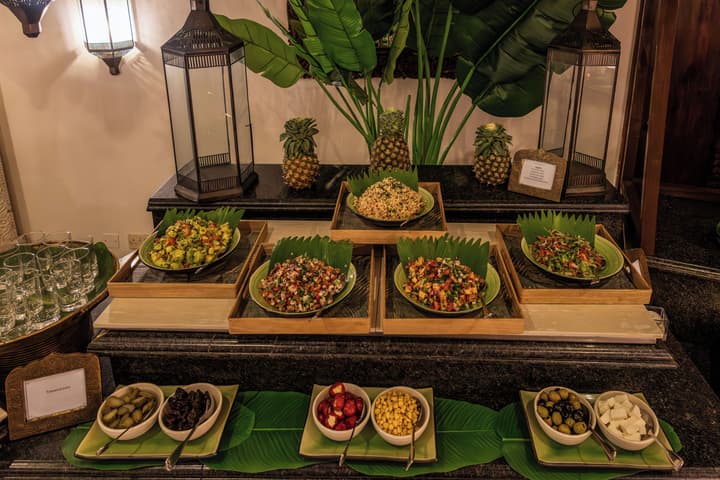 Breezes Beach Club & Spa – Half Board