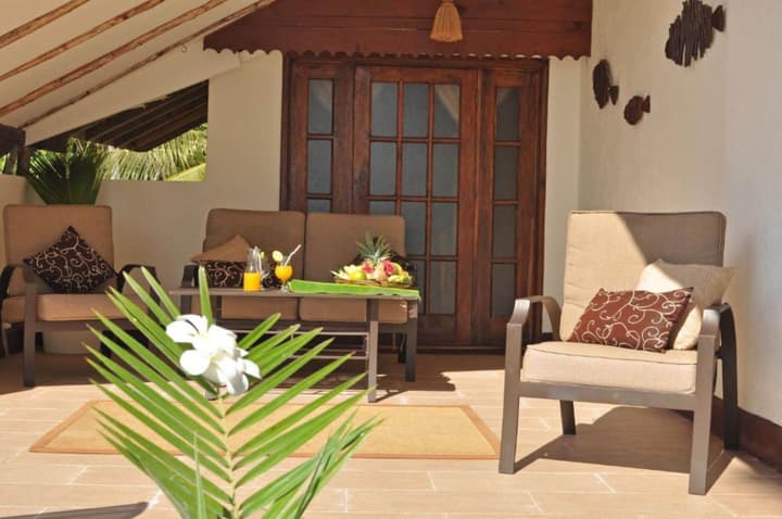 Breezes Beach Club & Spa – Half Board