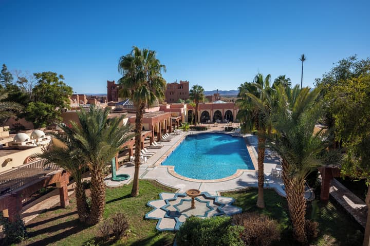 Hotel Karam Palace