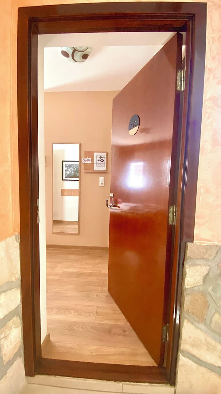 "VILLA DENY" Boutique HOTEL - parking