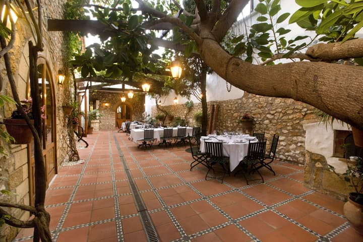 Hotel Nou Romà