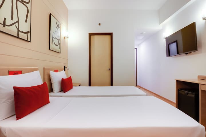 Red Fox by Lemon Tree Hotels, East Delhi