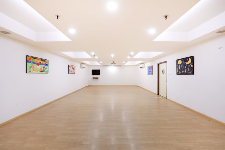 Red Fox by Lemon Tree Hotels, East Delhi