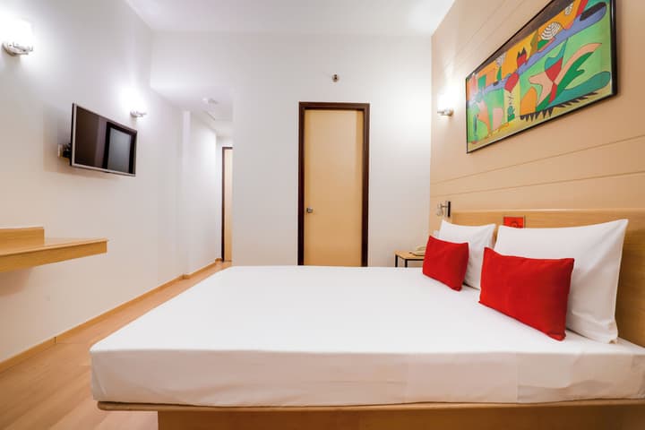 Red Fox by Lemon Tree Hotels, East Delhi