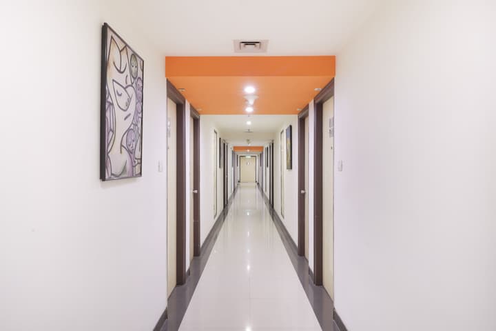 Red Fox by Lemon Tree Hotels, East Delhi