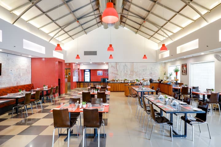 Red Fox by Lemon Tree Hotels, East Delhi
