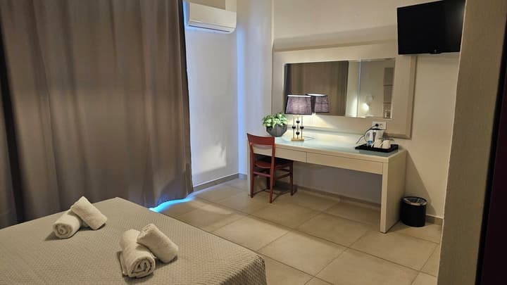 Atlantis City Hotel