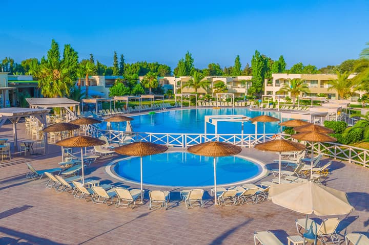 Kipriotis Maris Suites by Anayia All Inclusive Resorts