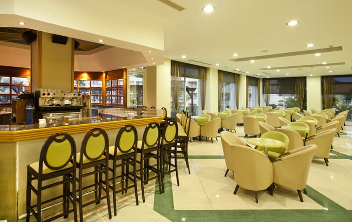 Kipriotis Maris Suites by Anayia All Inclusive Resorts