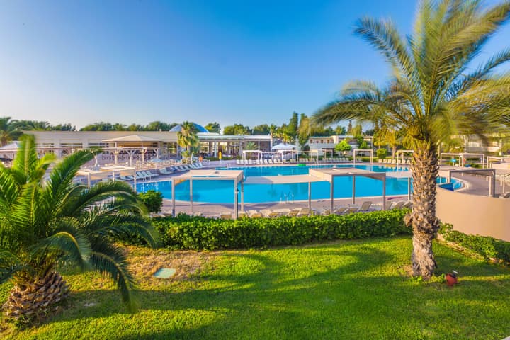Kipriotis Maris Suites by Anayia All Inclusive Resorts