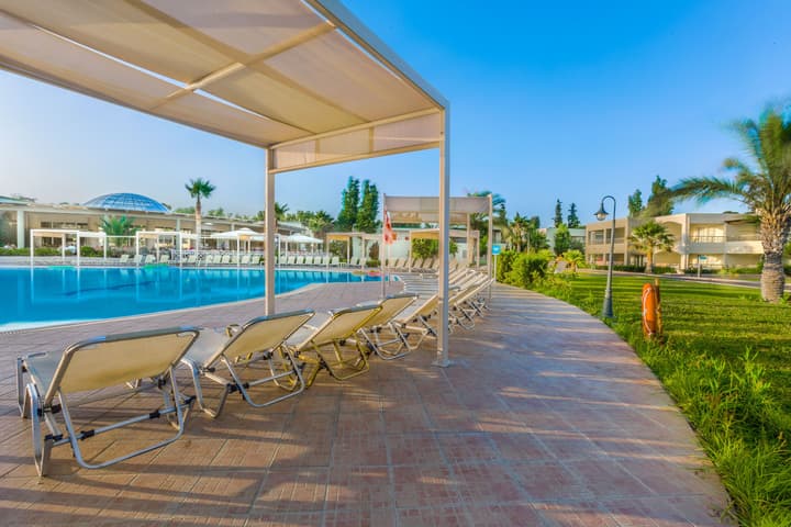 Kipriotis Maris Suites by Anayia All Inclusive Resorts