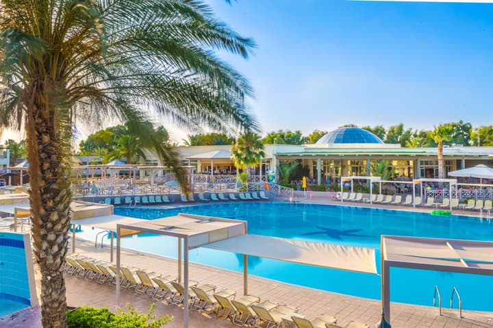 Kipriotis Maris Suites by Anayia All Inclusive Resorts