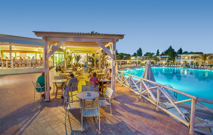 Kipriotis Maris Suites by Anayia All Inclusive Resorts