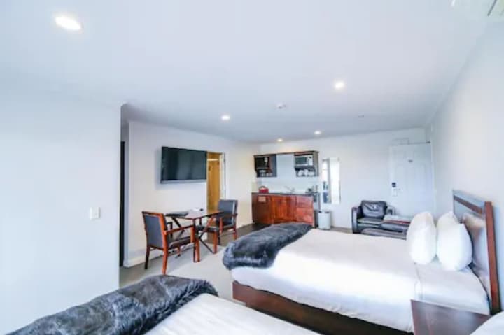 Aotea Motor Lodge