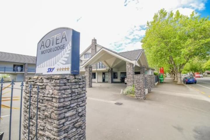 Aotea Motor Lodge