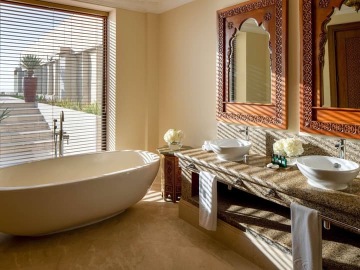 Sofitel Bahrain Zallaq Thalassa Sea & Spa