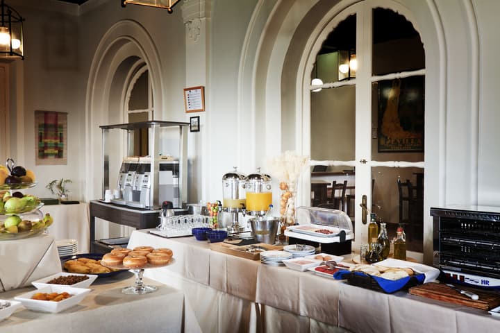 Hotel Oromana