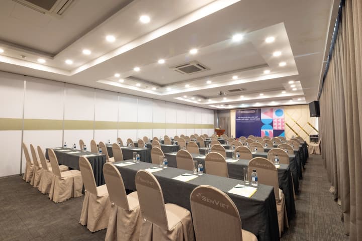 Viet Lotus Saigon Hotel